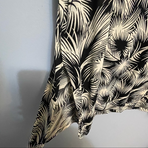 Button down blouse - Picture 4 of 7